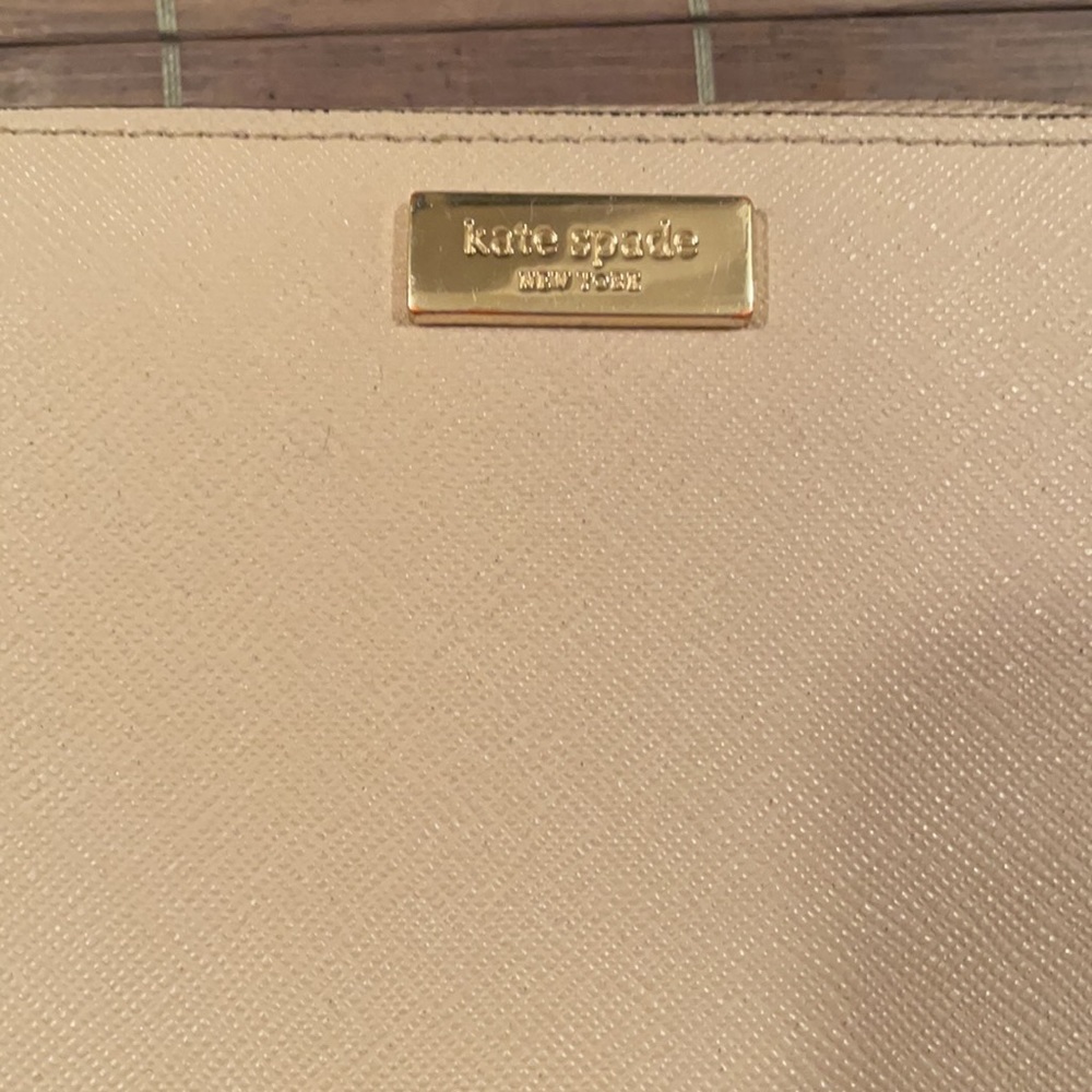 Kate Spade EUC Black & Tan Zip Around Wallet ♠️ - Picture 3 of 13
